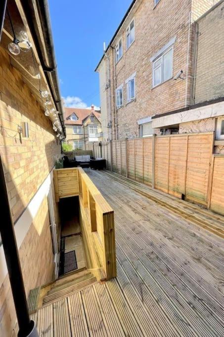 Bournecoast: Beautiful Two Bed Coach House-Hb5458 Villa บอร์นมัธ ภายนอก รูปภาพ