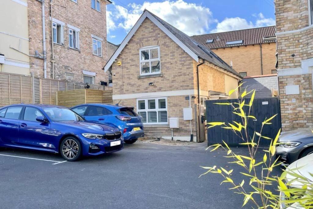 Bournecoast: Beautiful Two Bed Coach House-Hb5458 Villa บอร์นมัธ ภายนอก รูปภาพ